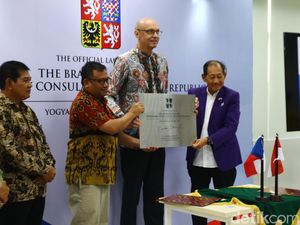 Republik Ceko Buka Kantor Perwakilan Konjen Kehormatan di UGM Republik Ceko Buka Kantor Perwakilan Konjen Kehormatan di UGM