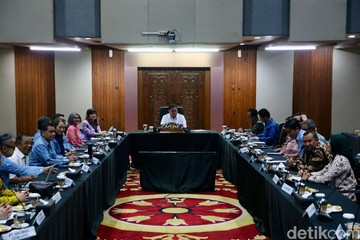 Airlangga dan Asosiasi Pengusaha Indonesia Bahas Nasib Sritex