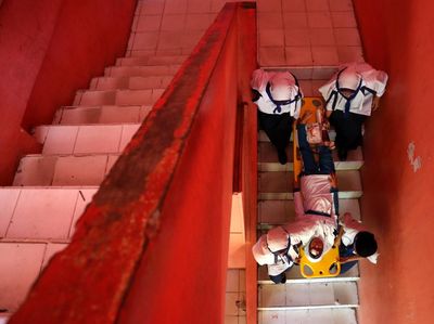Anak Sekolah di Aceh Belajar Evakuasi Mandiri Gempa dan Tsunami