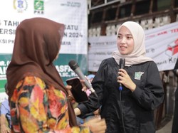 Anggota DPRD Surabaya Ini Beri Gajinya Bantu Biaya SPP Puluhan Pelajar