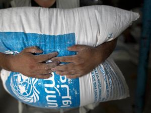 Apa Itu UNRWA dan Mengapa Israel Melarangnya Beroperasi?