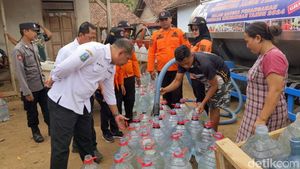 BPBD Jatim Distribusikan Air Bersih Dampak Kekeringan