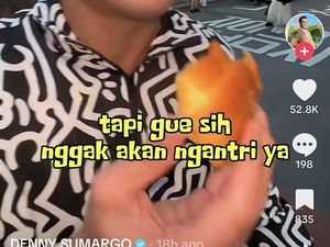 Denny Sumargo Cicip Salt Bread hingga Mochi Viral di Korea Denny Sumargo Cicip Salt Bread hingga Mochi Viral di Korea