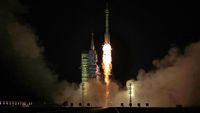 Detik-detik China Luncurkan Misi Luar Angkasa Shenzhou-19