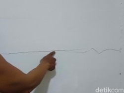 Jangan Anggap Sepele! Ini Penyebab Muncul Retak Rambut di Dinding