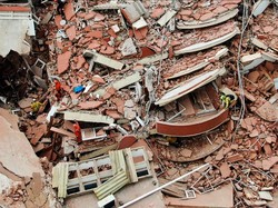 Hotel Tepi Pantai Ini Roboh,1 Tamu Tewas