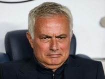 Video: Mourinho Dihukum 4 Pertandingan-Denda Rp 730 Juta Gegara Kritik Wasit