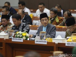 Menag Nasaruddin: 136 Ribu Orang Lolos Verifikasi Visa Haji Menag Nasaruddin: 136 Ribu Orang Lolos Verifikasi Visa Haji