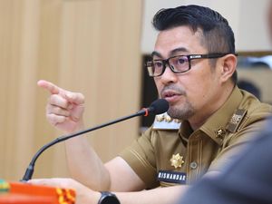 Wamendagri Ungkap Rekam Jejak Pj Walkot Pekanbaru yang Kena OTT KPK