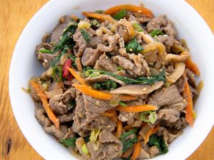 Resep Daging Tumis Sayuran Bumbu WIjen, Lauk Praktis Untuk Bekal Resep Daging Tumis Sayuran Bumbu WIjen, Lauk Praktis Untuk Bekal