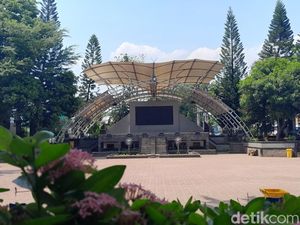 Taman Anak Surawisesa: Tempat Rekreasi di Tengah Kota Purwakarta