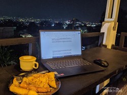 Nongkrong Sambil Lihat City Light Bandung, Tempat Ini Buka 24 Jam