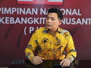 PKN Nilai Amnesti Hasto-Abolisi Tom Lembong Ciptakan Suasana Damai PKN Nilai Amnesti Hasto-Abolisi Tom Lembong Ciptakan Suasana Damai