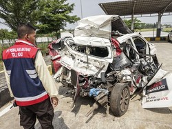 Ini Identitas Truk dan Sopir Penabrak Mobil TvOne