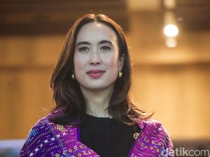 Gaya Menpar Widi Wardhana Jumpa Pers Kejuaraan Jetski Gaya Menpar Widi Wardhana Jumpa Pers Kejuaraan Jetski