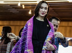 Intip Garasi Menteri Pariwisata Widiyanti Putri yang Hartanya Tembus Rp 5,4 Triliun!