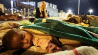 Warga Lebanon Tidur di Jalan Demi Hindari Serangan Udara Militer Israel