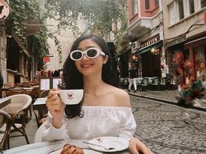 Intip Serunya Febby Rastanty Saat Ngopi hingga Makan Es Krim