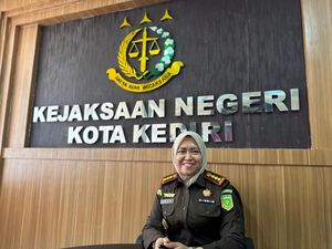 3 Pengurus KONI Kota Kediri Jadi Tersangka Korupsi Dana Hibah Rp 2 M 3 Pengurus KONI Kota Kediri Jadi Tersangka Korupsi Dana Hibah Rp 2 M