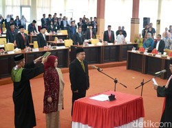 2 Pimpinan DPRD Bone Resmi Dilantik, Pj Bupati Minta APBD Sehat 2025 Dikawal