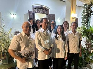 Jokowi Terima Kunjungan Forum Bersama IKN di Solo