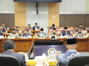 Video: Komisi VIII DPR Ungkit Pernyataan Menag soal Perjalanan Dinas Video: Komisi VIII DPR Ungkit Pernyataan Menag soal Perjalanan Dinas