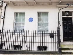 Cerita Menyeramkan dari Rumah Tua Mayfair London