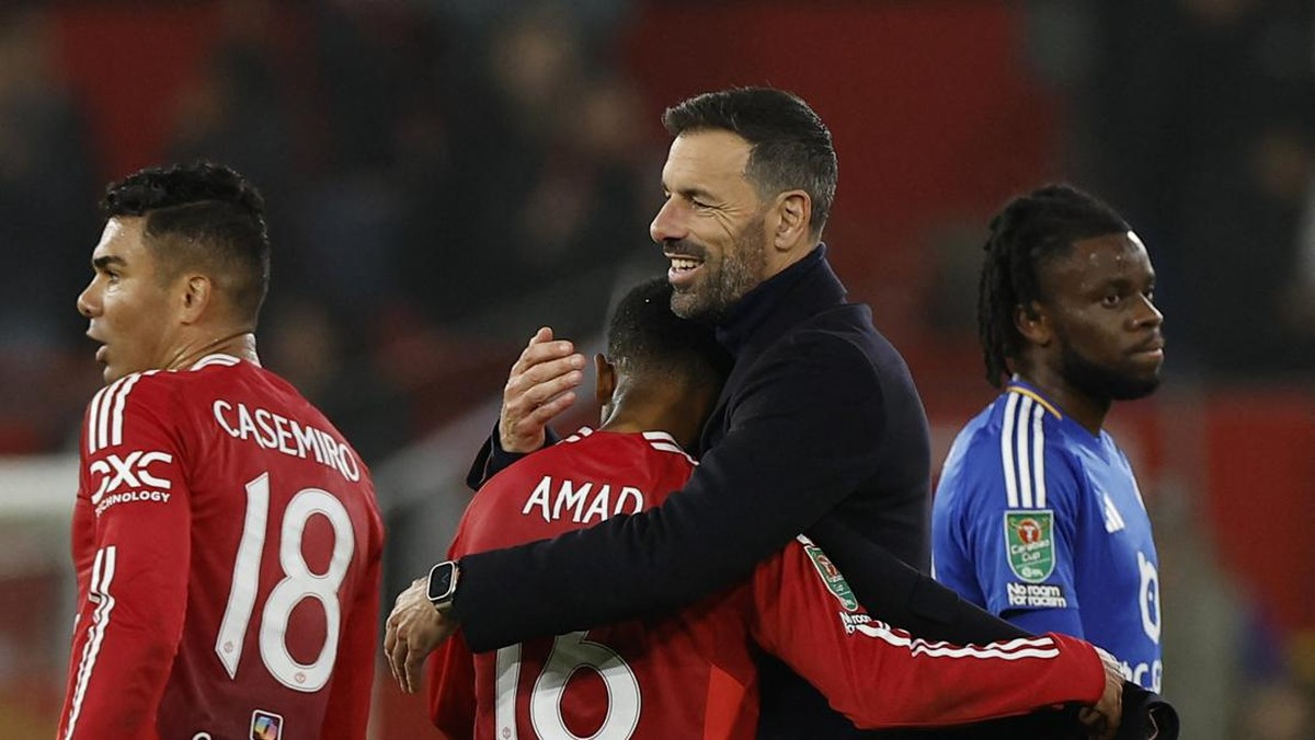 MU akhirnya cetak lima gol juga setelah sekian lama (Action Images via Reuters/Jason Cairnduff)