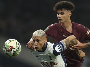 Postecoglou: Singkirkan Man City Tak Otomatis Jadikan Spurs Favorit