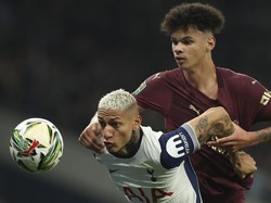 Postecoglou: Singkirkan Man City Tak Otomatis Jadikan Spurs Favorit