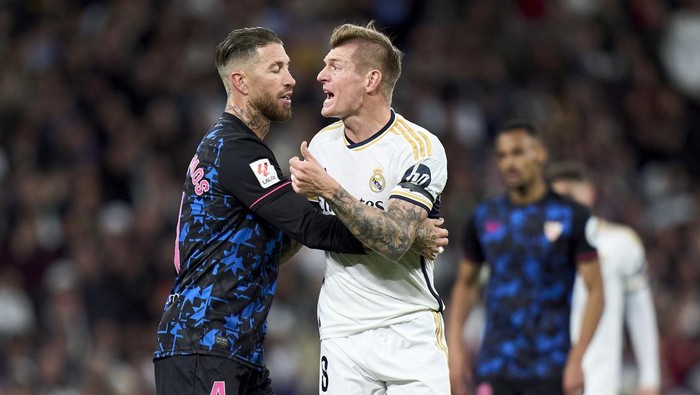 MADRID, SPAIN - FEBRUARY 25: Toni Kroos of Real Madrid reacts during the LaLiga EA Sports match between Real Madrid CF and Sevilla FC at Estadio Santiago Bernabeu on February 25, 2024 in Madrid, Spain. (Photo by Diego Souto/Getty Images)