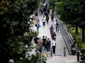 Video: Pekerja Kantoran Rawan Kurang Vitamin D, Ini Penyakit yang Mengintai Video: Pekerja Kantoran Rawan Kurang Vitamin D, Ini Penyakit yang Mengintai
