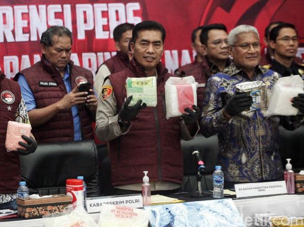 Barbuk 1 Ton Ganja-Sabu Disita dari 80 Kasus Narkoba