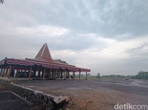 Apel Akbar GP Ansor DIY soal Miras Digelar di Lapangan Ponpes Gus Muwafiq Apel Akbar GP Ansor DIY soal Miras Digelar di Lapangan Ponpes Gus Muwafiq