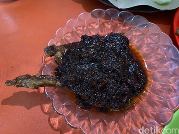 Nasi Bebek Bumbu Hitam Jakarta: Lezatnya Bikin Nagih!
