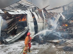 PT Master Kidz Indonesia: Api di Pabrik KIK Kendal Muncul dari Lantai 2