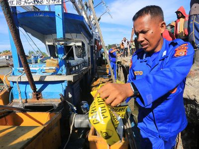 Polisi Amankan Kapal Pengangkut Imigran Rohingya
