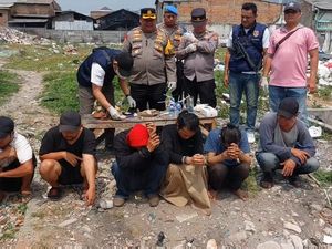 Polsek Palmerah Ringkus 6 Orang Terkait Narkoba Usai Gerebek Kampung Boncos