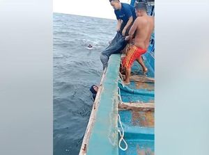 Kapal Nelayan Bawa 14 Awak dari Asahan Karam Kena Ombak, 1 Meninggal-1 Hilang