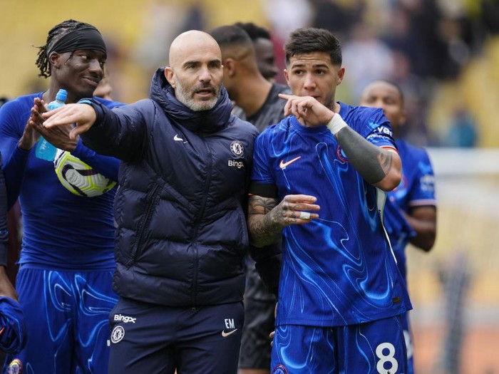Chelsea manager Enzo Maresca (left) and Enzo Fernandez after the Premier League match at Molineux Stadium, Wolverhampton. Picture date: Sunday August 25, 2024. (Photo by Nick Potts/PA Images via Getty Images)