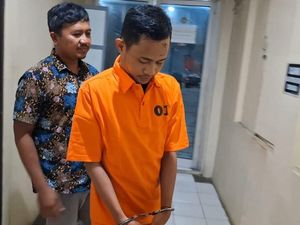 Anggota TNI Dikeroyok Saat Santai Ngopi di Jaksel, 1 Pelaku Ditangkap Anggota TNI Dikeroyok Saat Santai Ngopi di Jaksel, 1 Pelaku Ditangkap