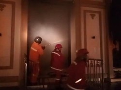 Ruang Samapta-Tempat Penyimpanan Gas Air Mata Polresta Jambi Hangus Terbakar