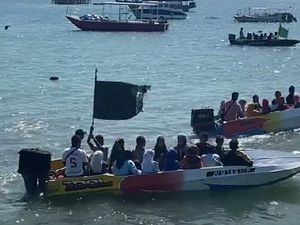 Viral Definisi Nyata Lautan Kan Ku Sebrangi Demi Melamar Kekasih Viral Definisi Nyata Lautan Kan Ku Sebrangi Demi Melamar Kekasih