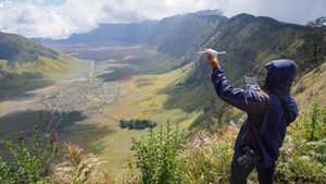 Biaya Pre-Wedding hingga Penggunaan Drone di Bromo Naik!