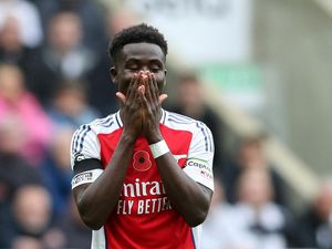 Begini Cara Newcastle United Jinakkan Bukayo Saka Begini Cara Newcastle United Jinakkan Bukayo Saka