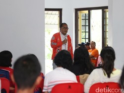 Kunjungi Rumah Zending Lebang Palopo, Danny Ajak Warga Jadi Pemilih Cerdas