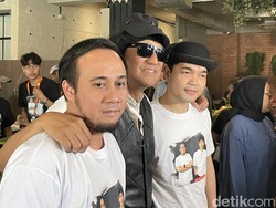 Rindu Tiada Bertepi Jadi Lagu Paling Manis Ikang Fawzi untuk Marissa Haque