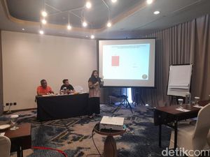 Survei Insert Institute Pilkada Makassar: MULIA Tertinggi 39,2%, SEHATI 30,5% Survei Insert Institute Pilkada Makassar: MULIA Tertinggi 39,2%, SEHATI 30,5%