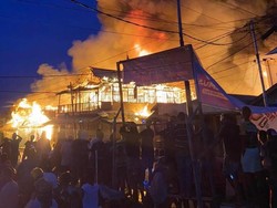 Kebakaran Hebat Landa Pasar Jargaria Kepulauan Aru, Penyebab Diselidiki