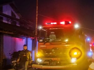 Kebakaran Gudang di Polanharjo Klaten, Ratusan Tabung Gas Melon Hangus Kebakaran Gudang di Polanharjo Klaten, Ratusan Tabung Gas Melon Hangus